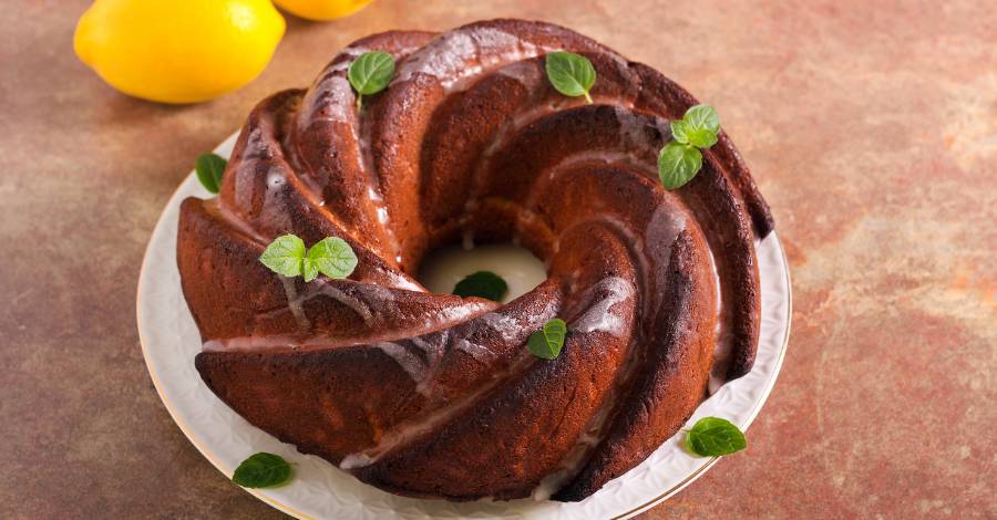 Bolo de Iogurte com Limao