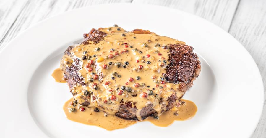 Filet au Poivre
