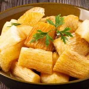 Receita de Mandioca Frita: Acompanhamento Perfeito para sua Refeição!