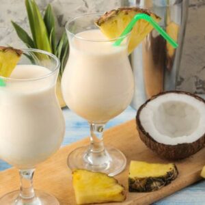 Receita de Pina Colada: Passo a Passo para Uma Delícia Tropical!